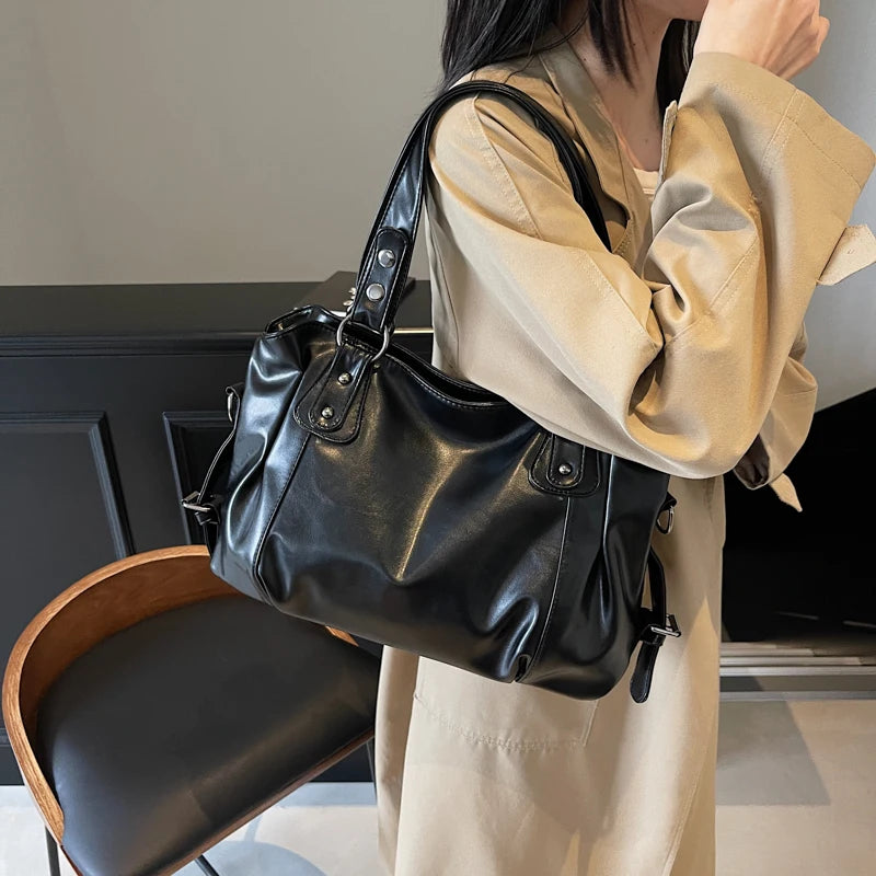 1 Piece Women's Pure Color Pu Retro Large Capacity Shoulder Tote Bag