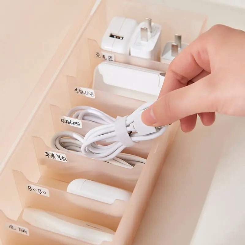 Data cable, storage box, mobile phone charger, earphone separation, large-capacity desktop drawer, bedside home dormitory.