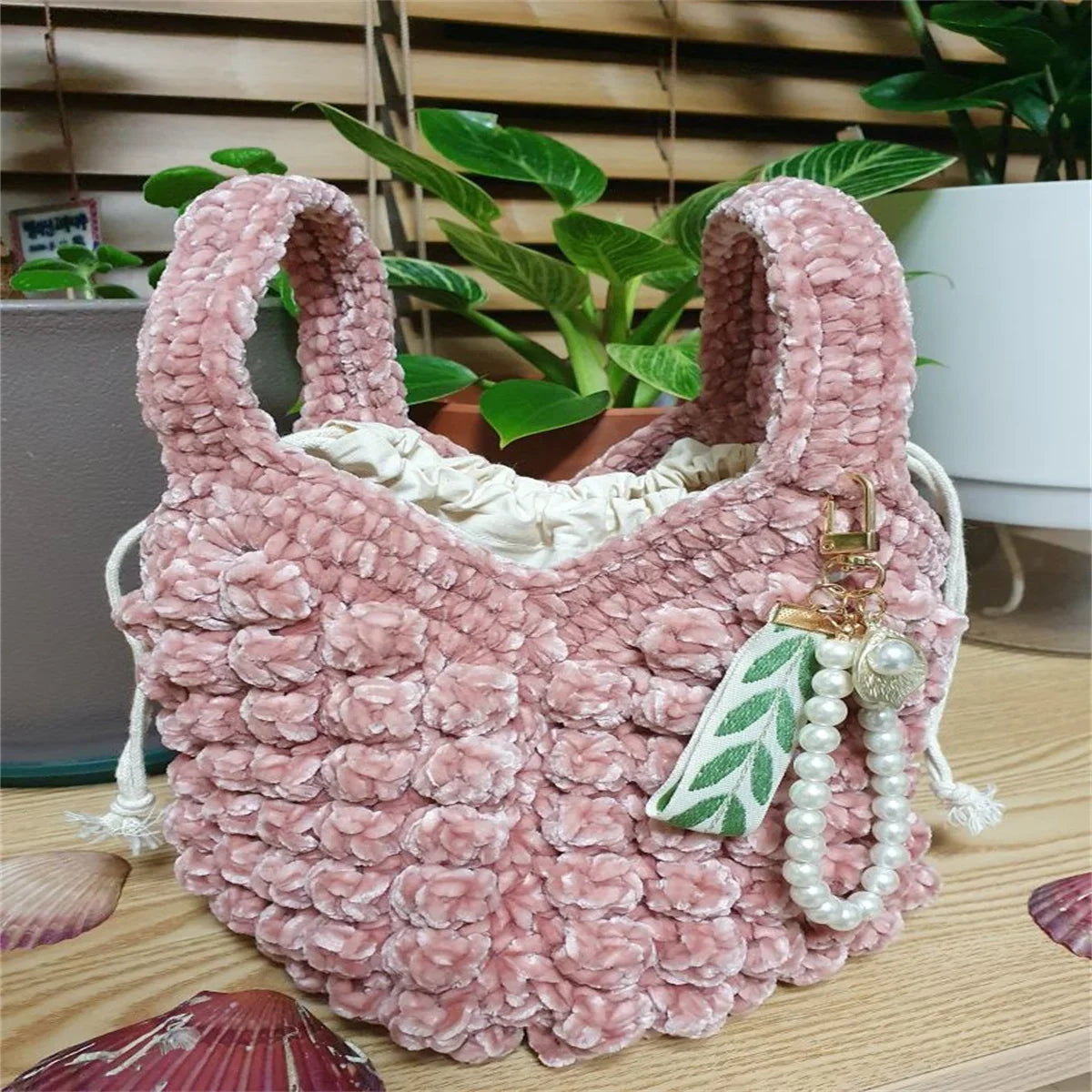 DIY 100% Polyester 100g Velvet Yarn Amigurumi Accessories Dolphin Baby Plush Yarn Soft Chenille Yarn for Knitting  1 Skein 130M