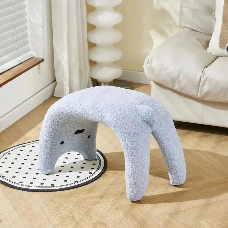 Decorative chairs, cute cats, dressing rooms, pedals, living rooms, bedrooms, furniture, dressing tables, chairs