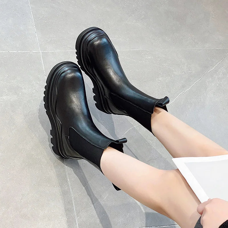 Women Chelsea Boots