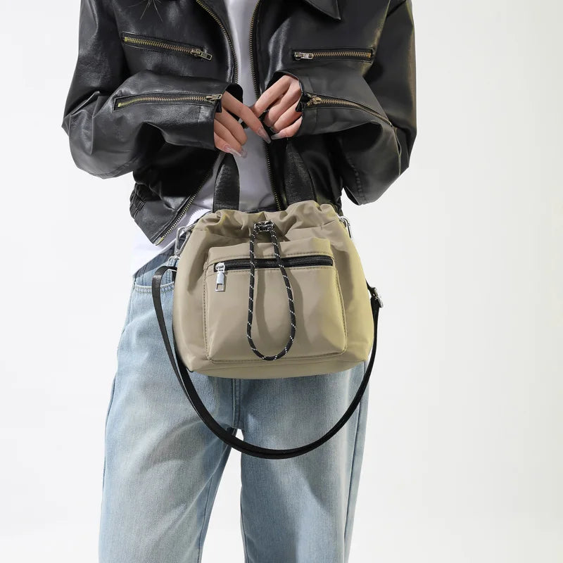 1 Piece of Pure Color Shoulder Bag for Women, Versatile Hand-Held Crossbody Bag, Fashionable Bucket Bag That Can Hold Mobile Phone