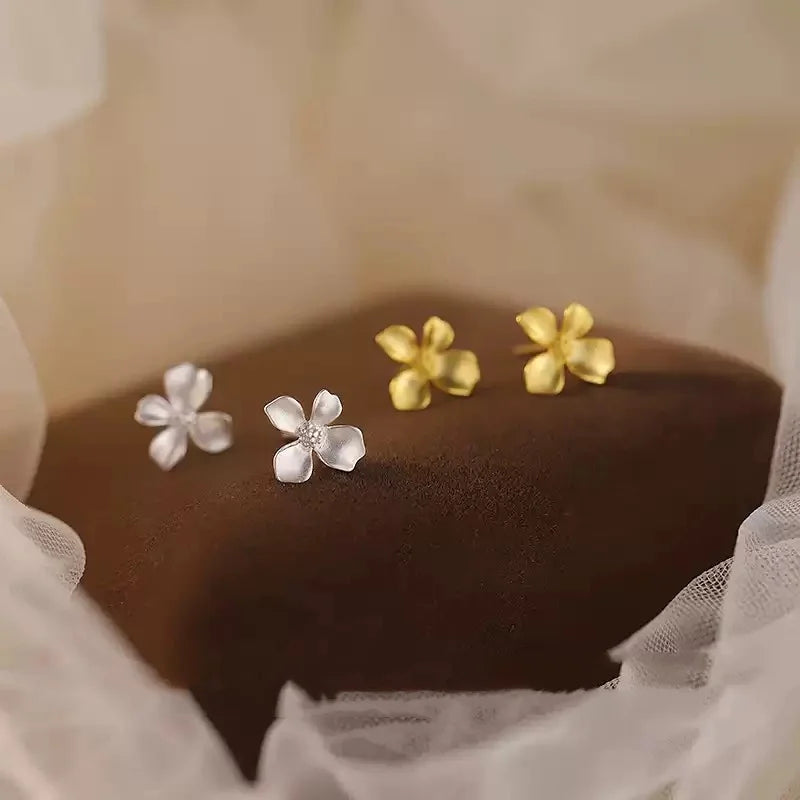 New Flower Personality Earrings