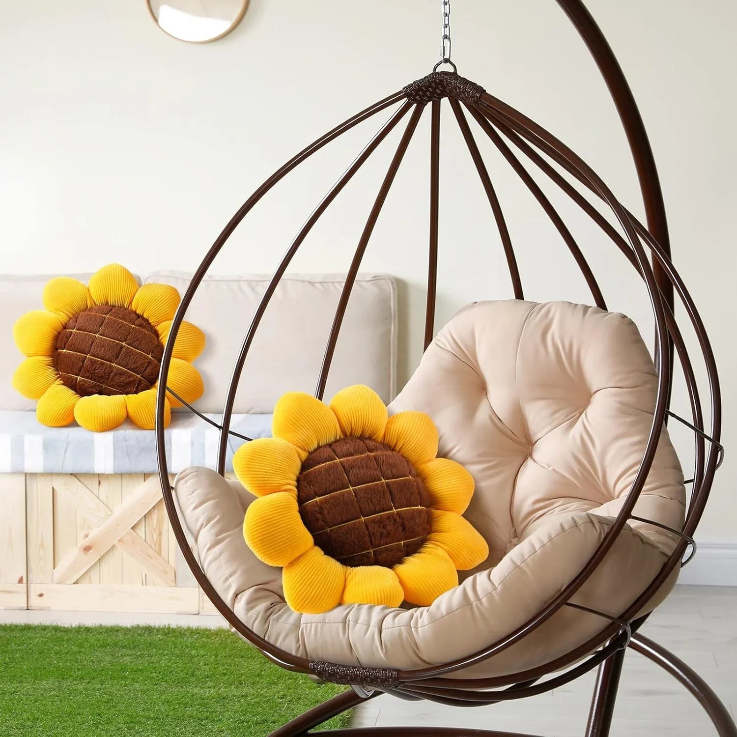 Sunflower Throw Pillow,Flower Shaped Pillows Floor Pillow Seating Cushion,Seating Cushion,Cute Room Decor & Plush Pillow for Bed