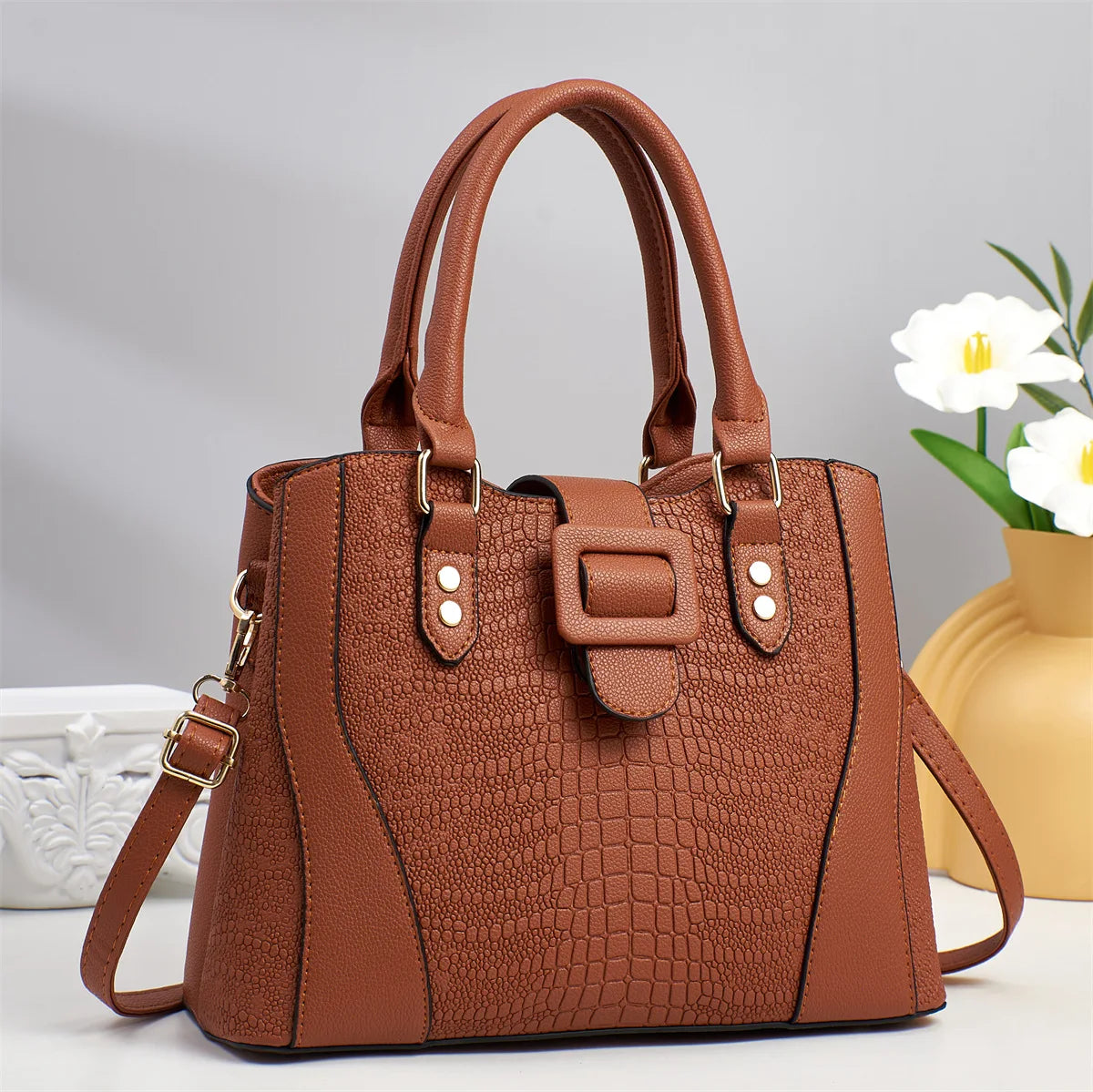 2025 Classic Alligator Pattern Women Handbag Versatile Shoulder Bag Luxury Brand Designer Crossbody Bag Large Capacity Tote Bag