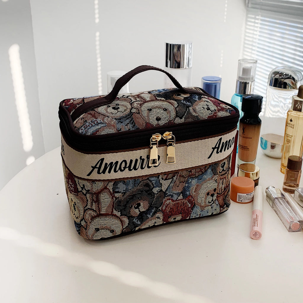 1 Piece Women's Bear Cosmetic Bag Square Large Capacity Ladies Handbag Can Hold Makeup Supplies