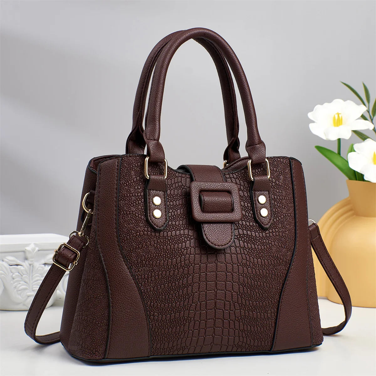 2025 Classic Alligator Pattern Women Handbag Versatile Shoulder Bag Luxury Brand Designer Crossbody Bag Large Capacity Tote Bag