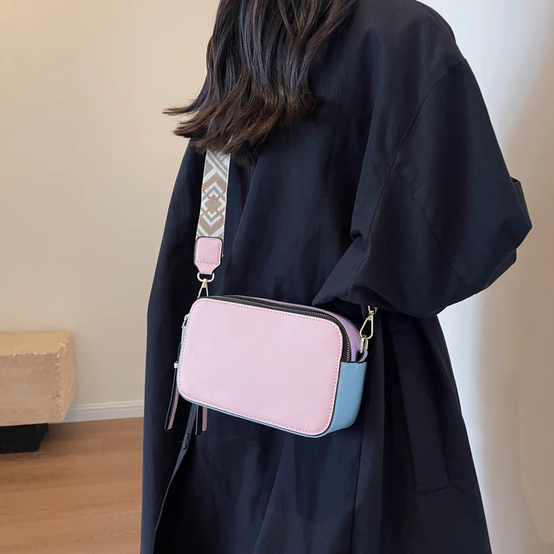 1pcs PU Small Square Bag Wide Shoulder Strap Single Shoulder Crossbody Bag Women's Bag Can PUt the Machine