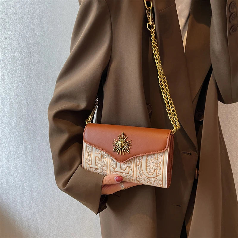1pc PU Chain Messenger Bag Fashion One Shoulder Small Square Bag Can Hold Mobile Phone